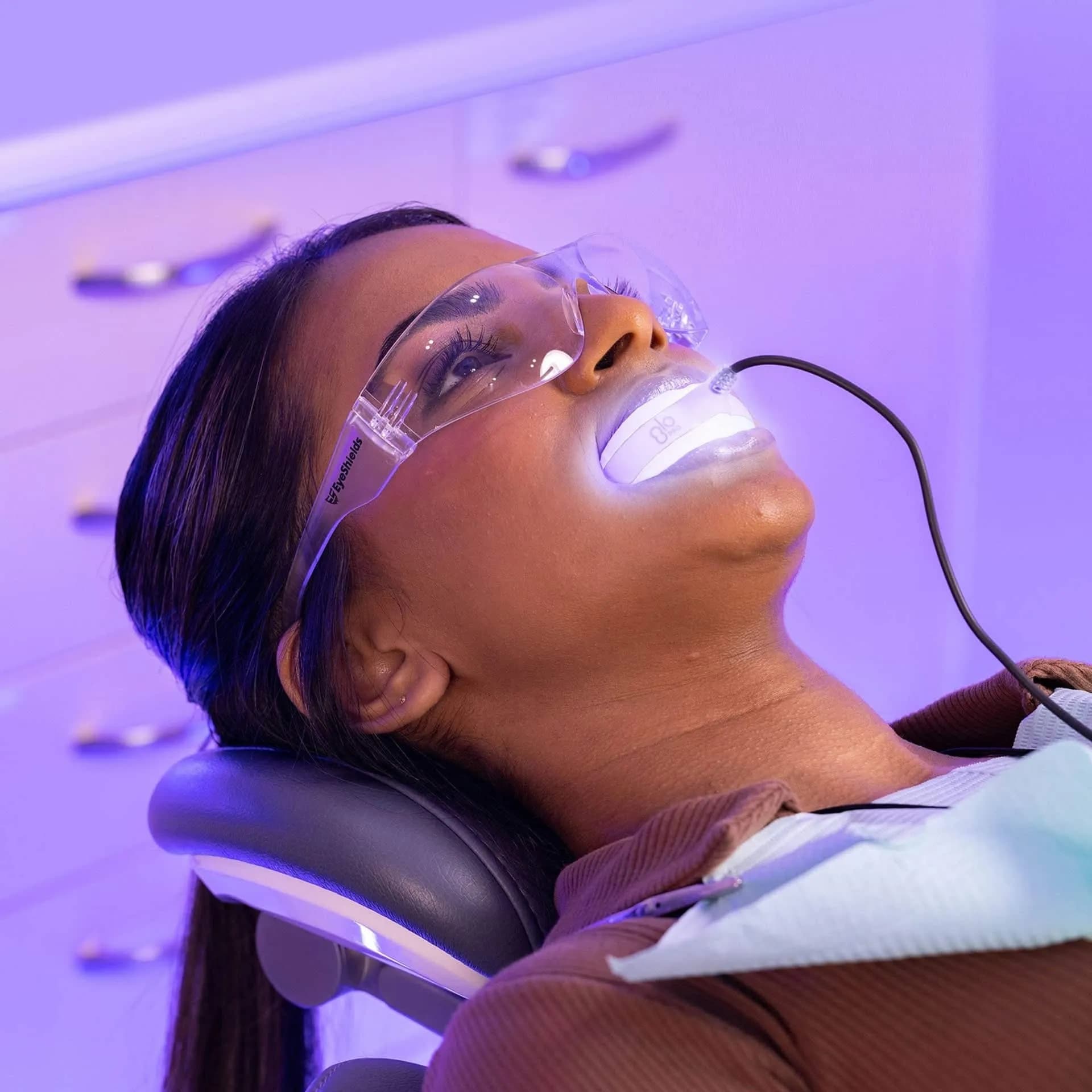 GLO Professional Whitening